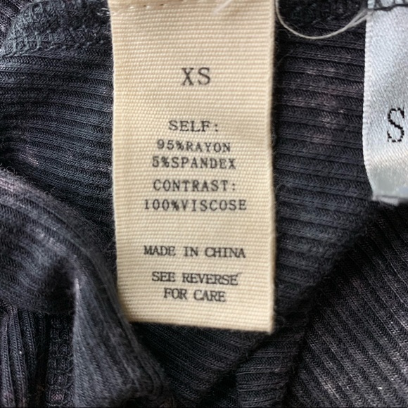 🔮 “Gimmicks” by BKE Purple Long Sleeve Blouse with Front & Back Cutouts 🍂 - Picture 13 of 13